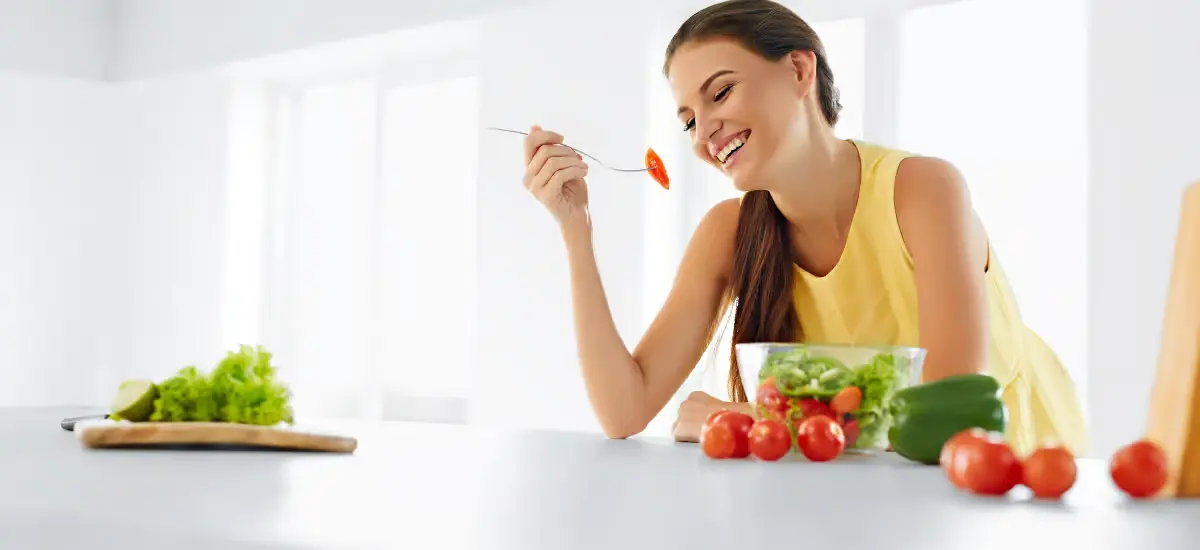 woman eating healthy anti-aging food